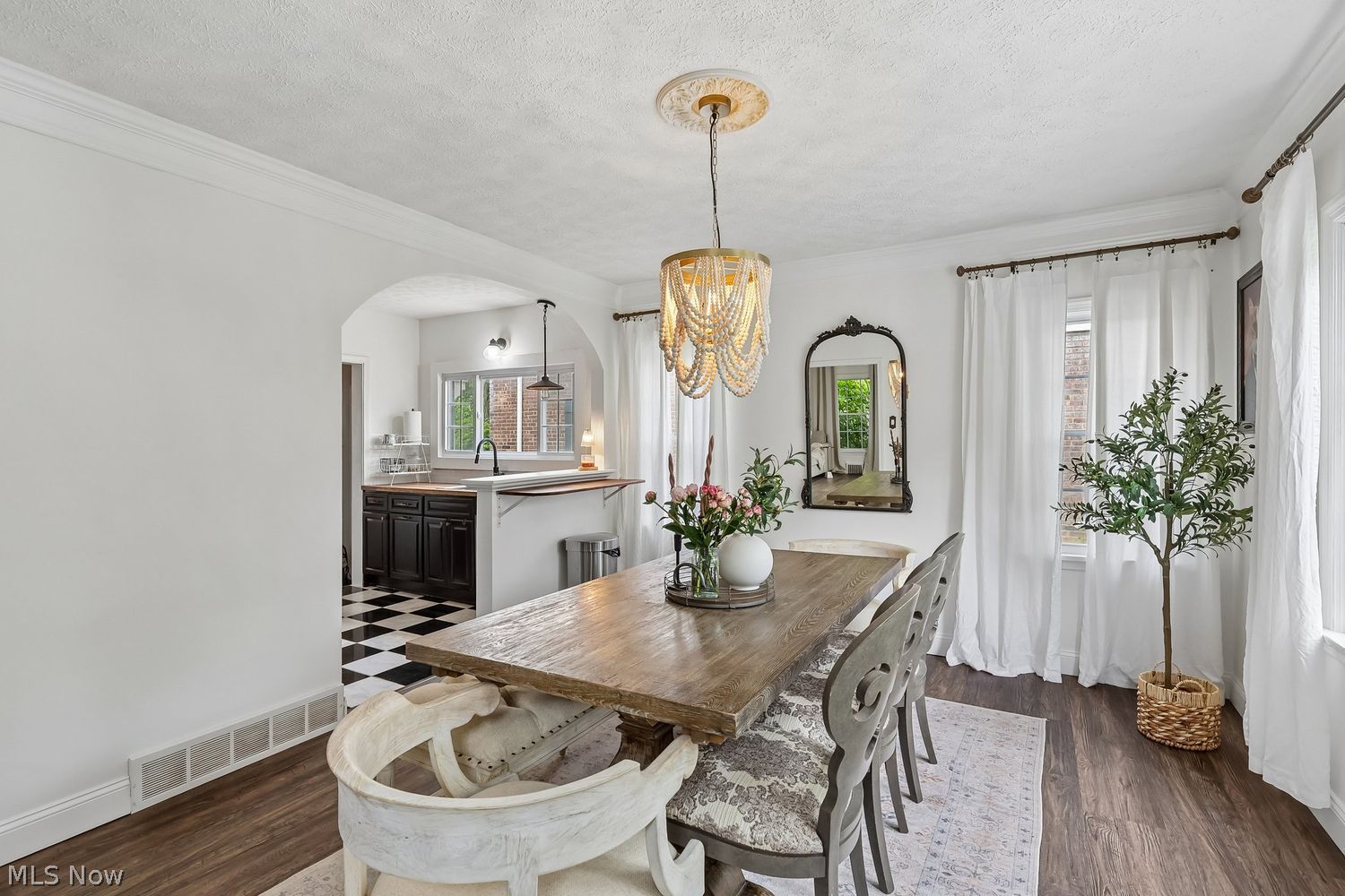 3543 Townley Road Shaker Heights OH 44122