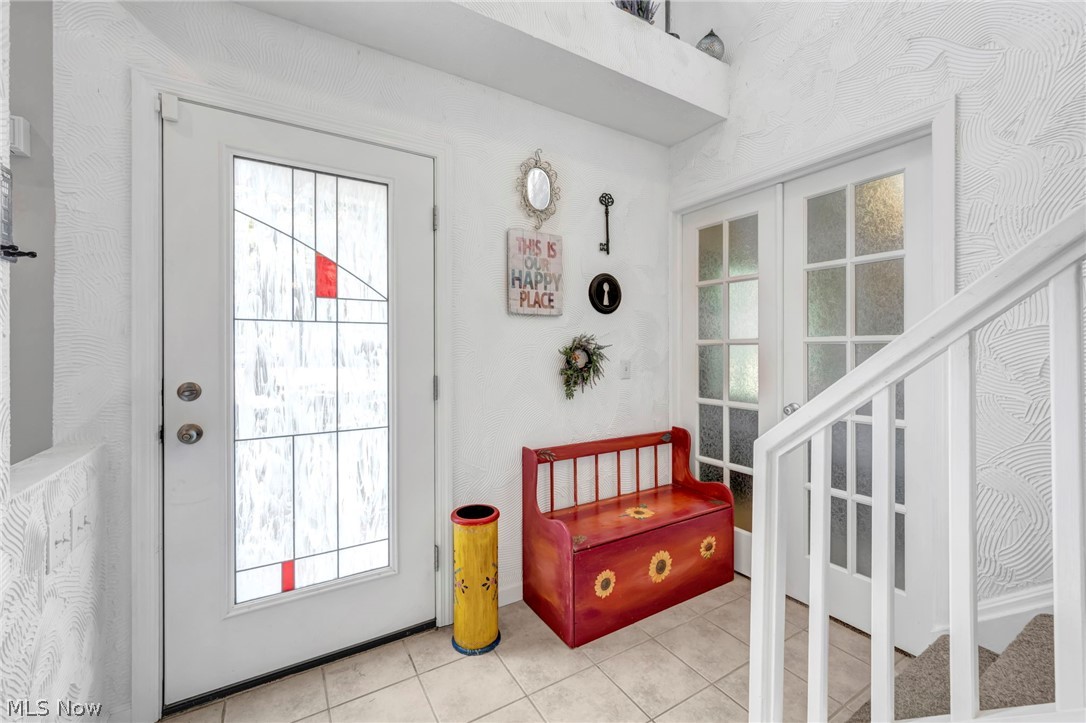2049 N Park Lane Roaming Shores OH 44084