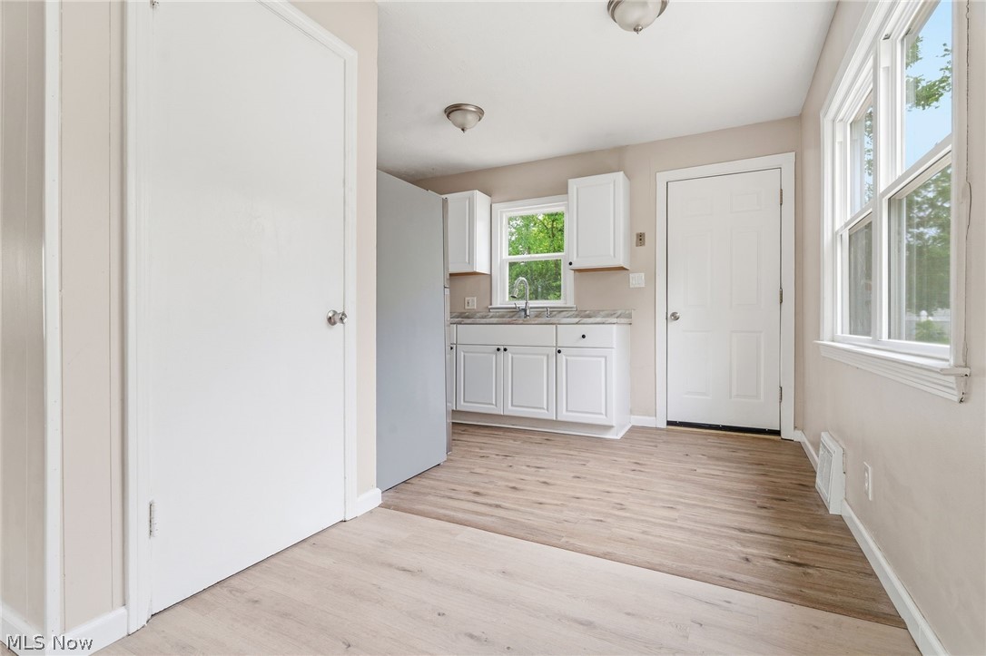 1381 Greenwood Avenue Akron OH 44320