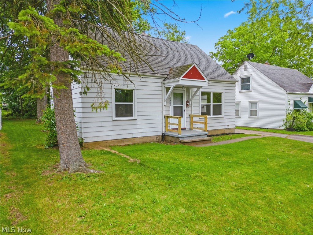 1381 Greenwood Avenue Akron OH 44320
