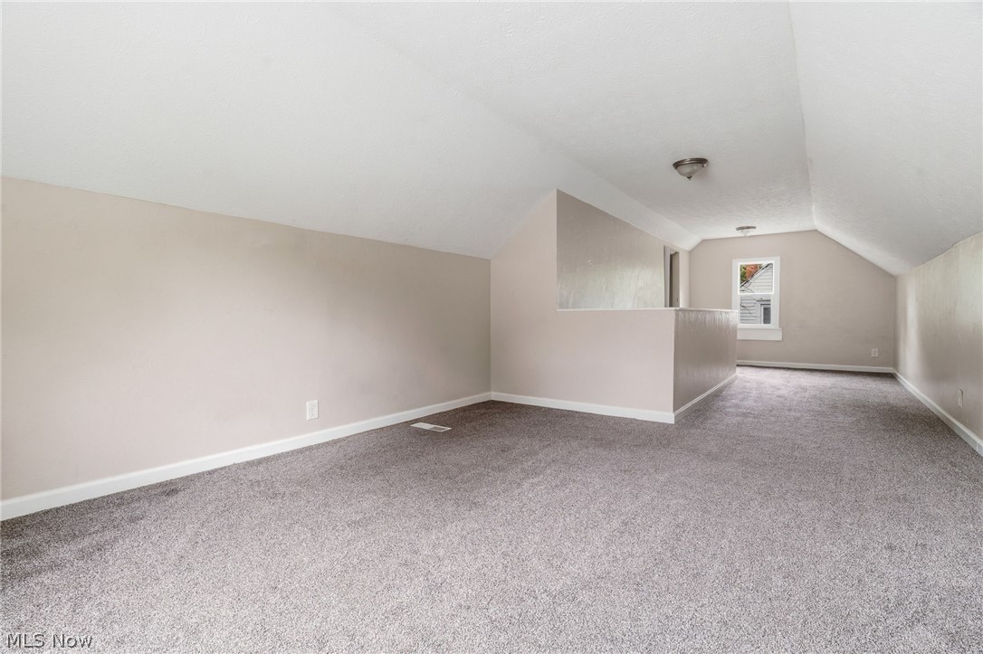 1381 Greenwood Avenue Akron OH 44320