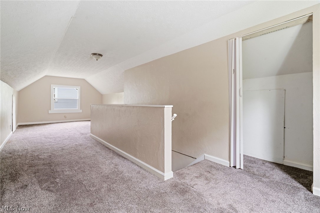 1381 Greenwood Avenue Akron OH 44320