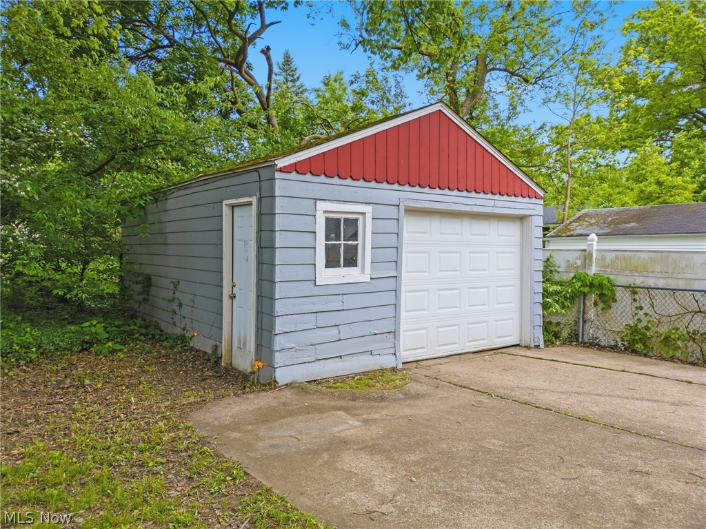 1381 Greenwood Avenue Akron OH 44320