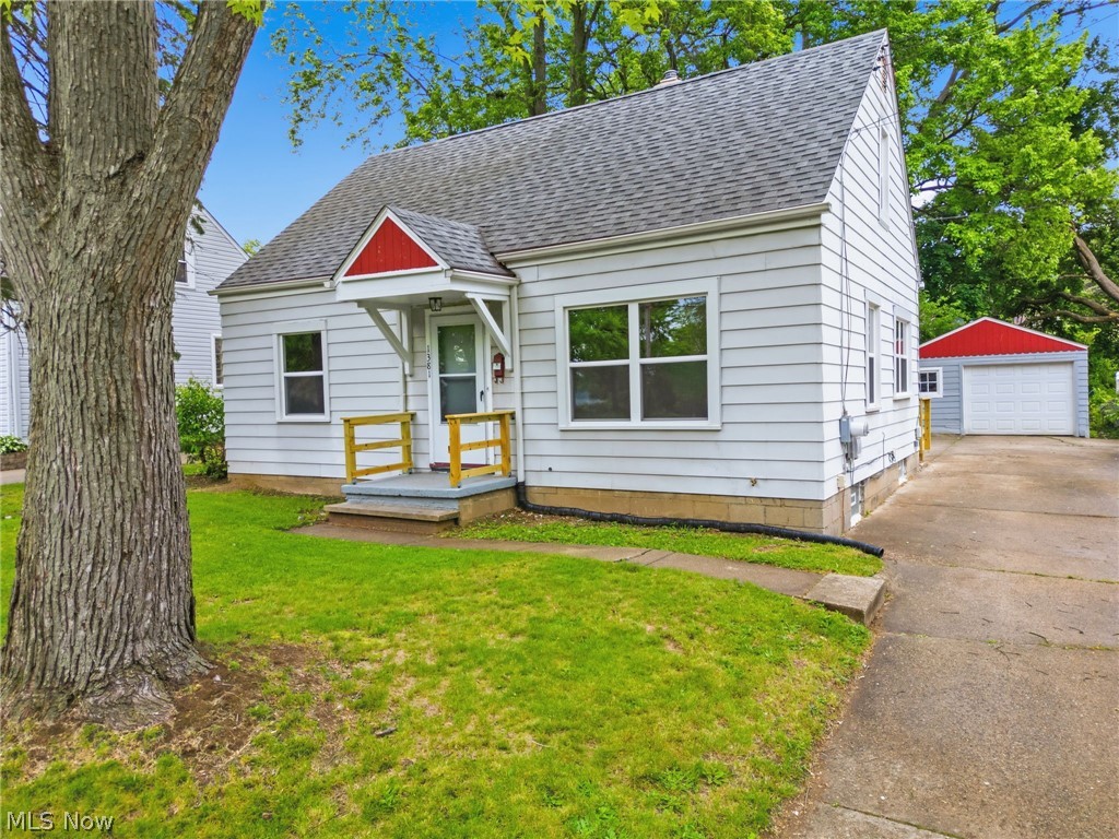 1381 Greenwood Avenue Akron OH 44320