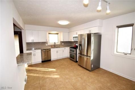 3705 Chelsea Drive Brunswick OH 44212