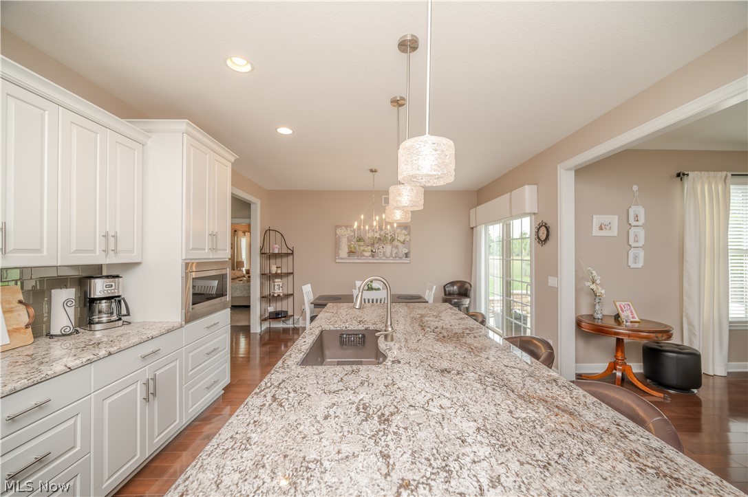20000 Crowberry Court North Lima OH 44452