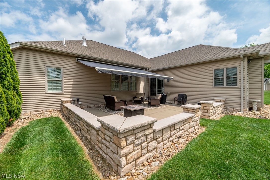 20000 Crowberry Court North Lima OH 44452
