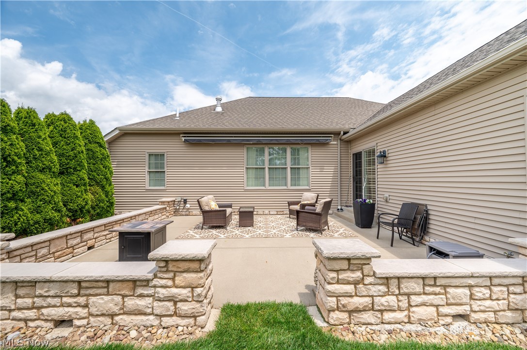 20000 Crowberry Court North Lima OH 44452