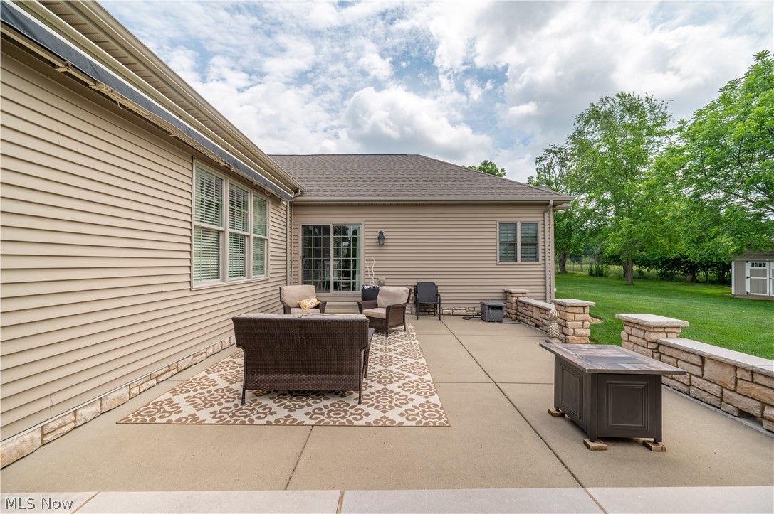 20000 Crowberry Court North Lima OH 44452