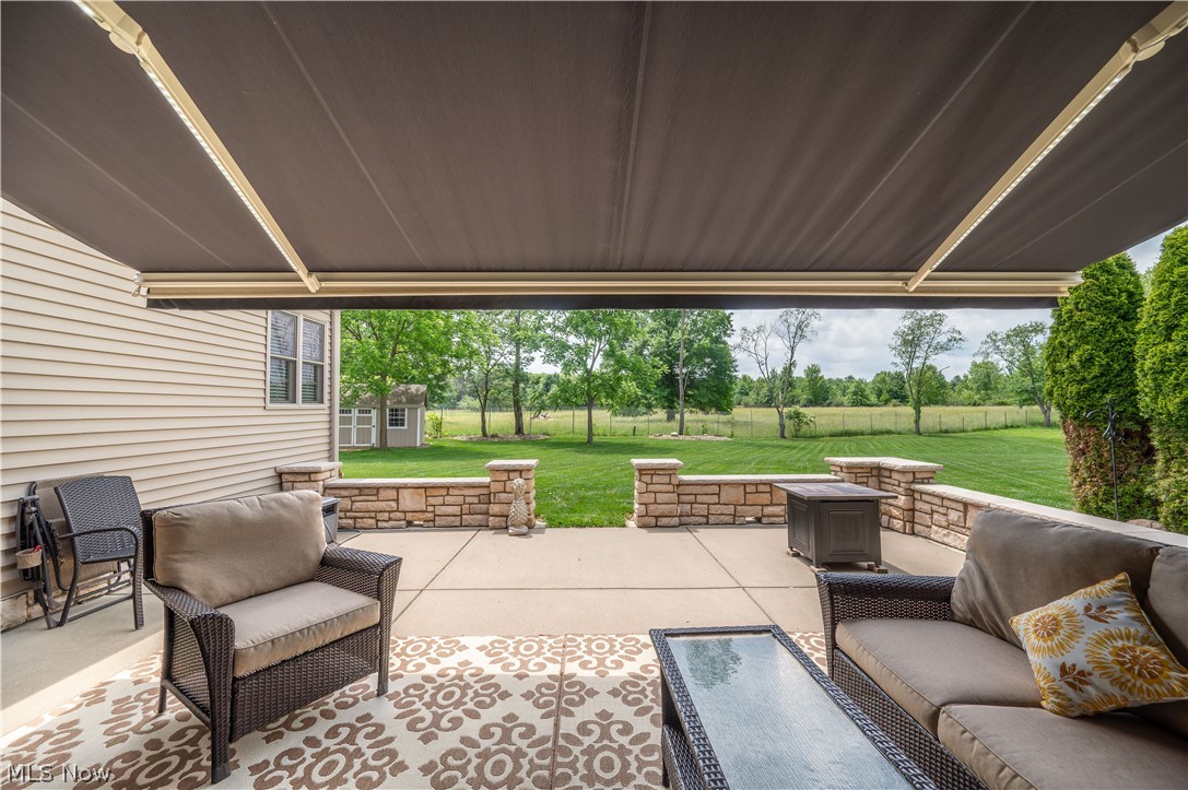 20000 Crowberry Court North Lima OH 44452