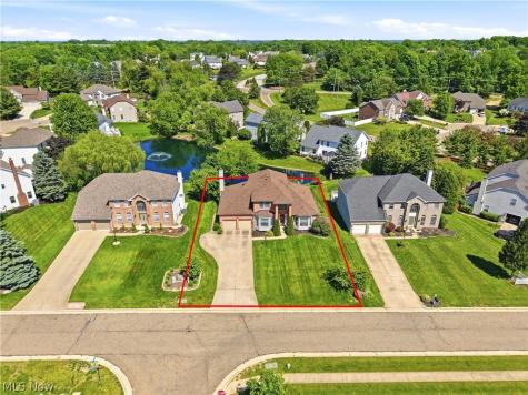 593 Brookstone Court Copley OH 44321