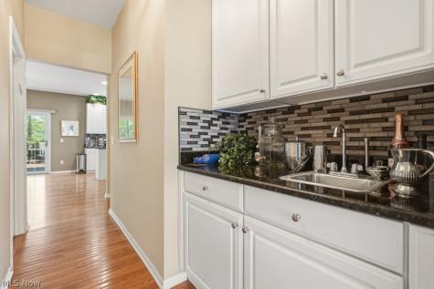 593 Brookstone Court Copley OH 44321