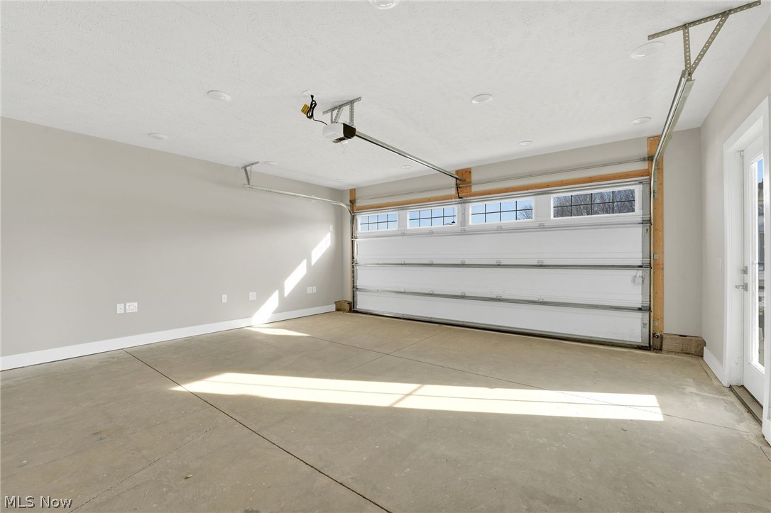113 W Spring Drive Elyria OH 44035