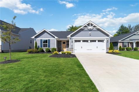113 W Spring Drive Elyria OH 44035