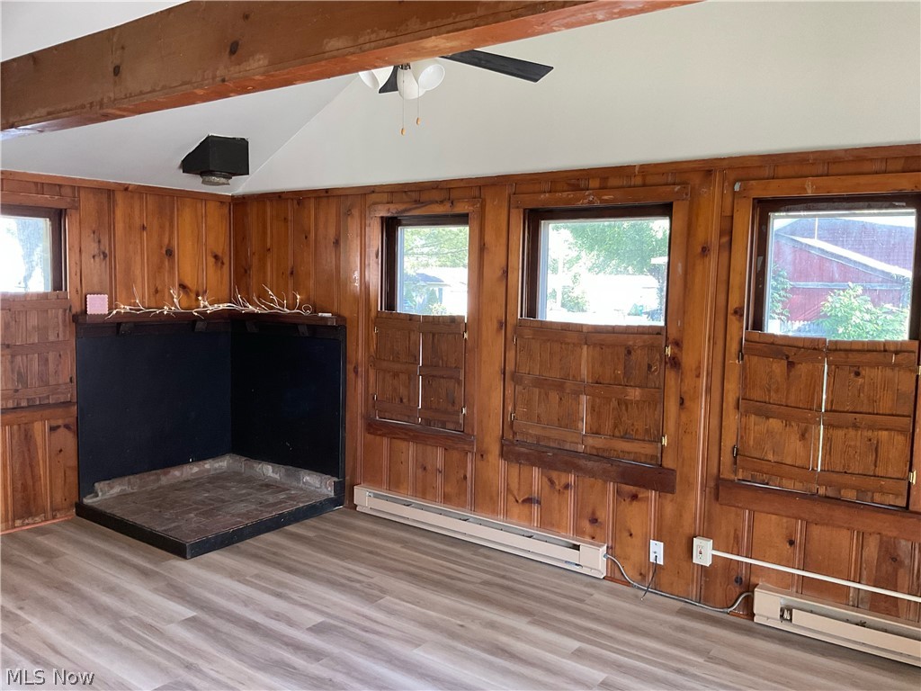 1555 Glenview Avenue Madison OH 44057