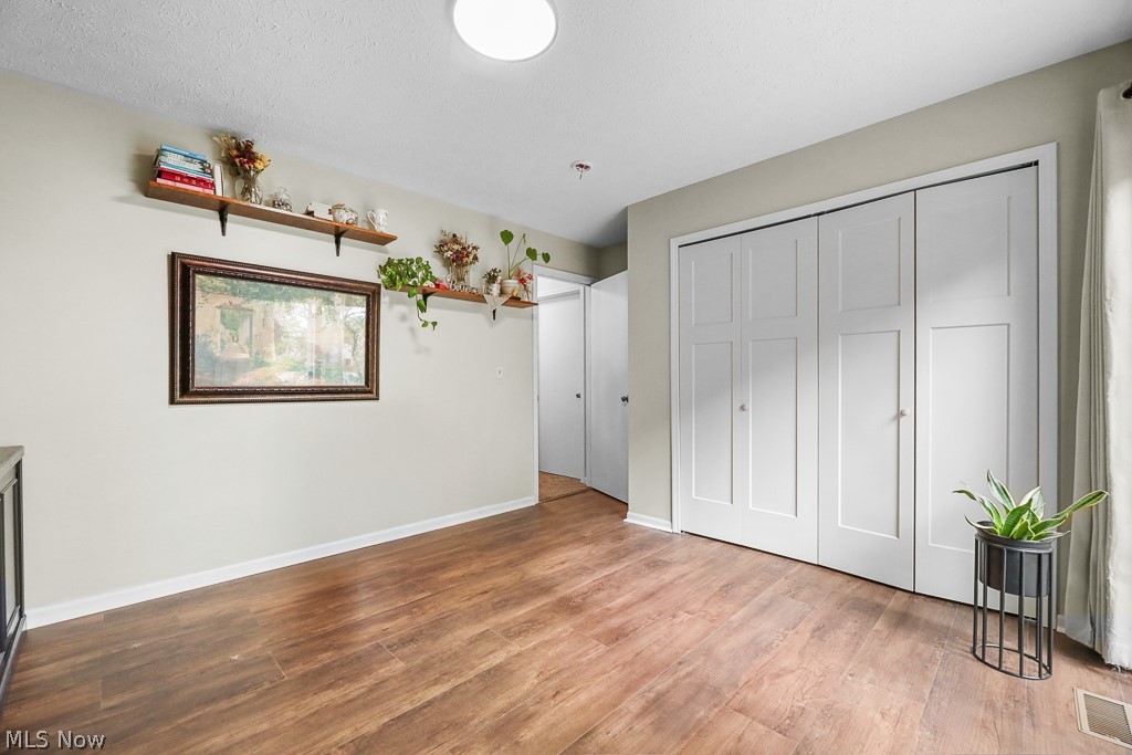 291 Schrop Avenue Akron OH 44312