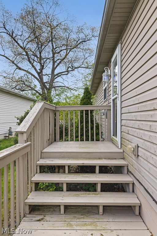 291 Schrop Avenue Akron OH 44312