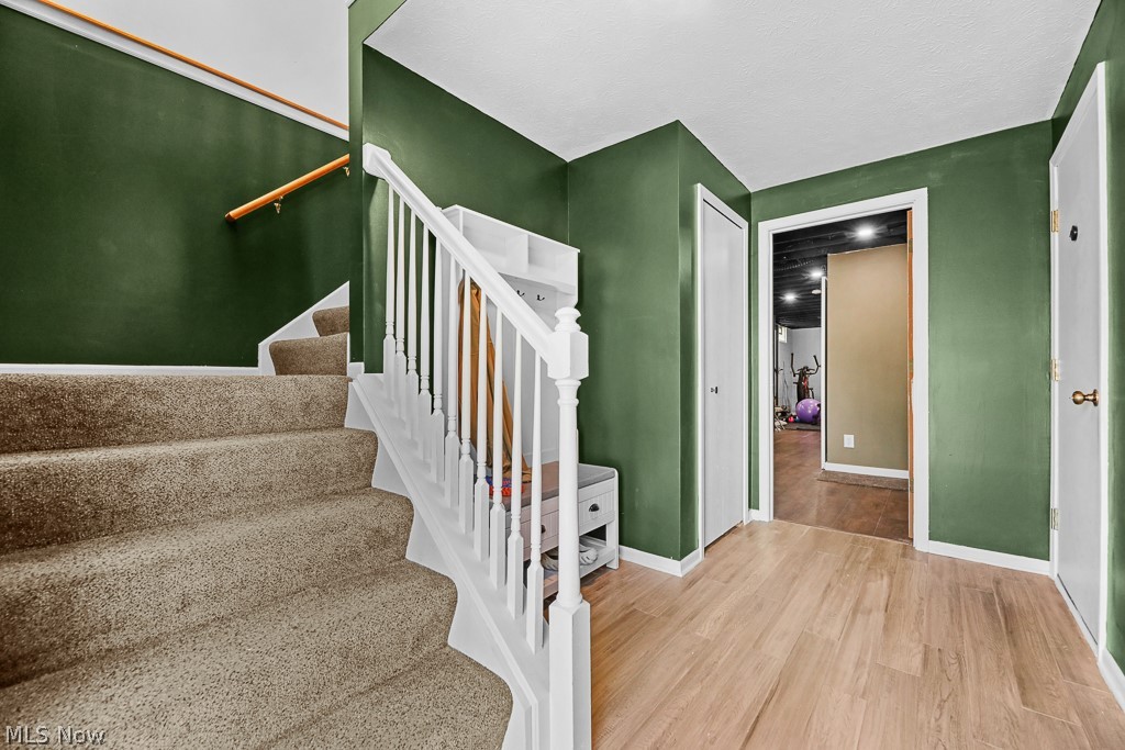 291 Schrop Avenue Akron OH 44312