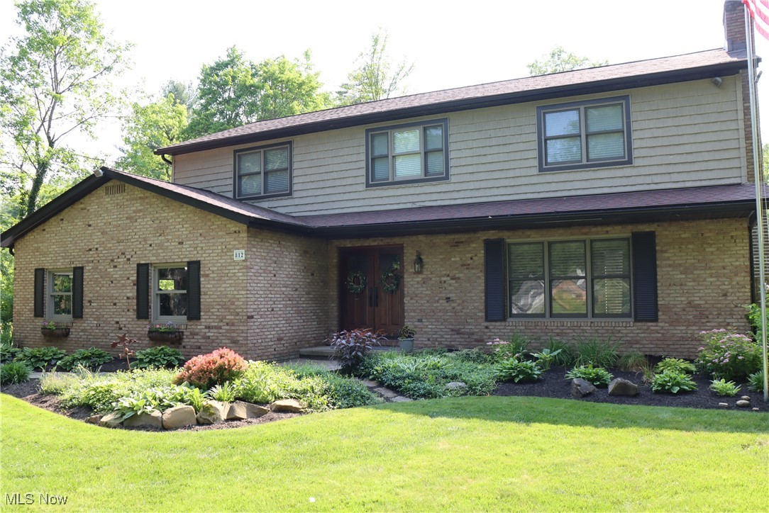 812 Spring Water Drive Akron OH 44333