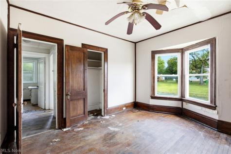 4724 Turney Road Garfield Heights OH 44125