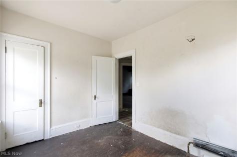 4724 Turney Road Garfield Heights OH 44125