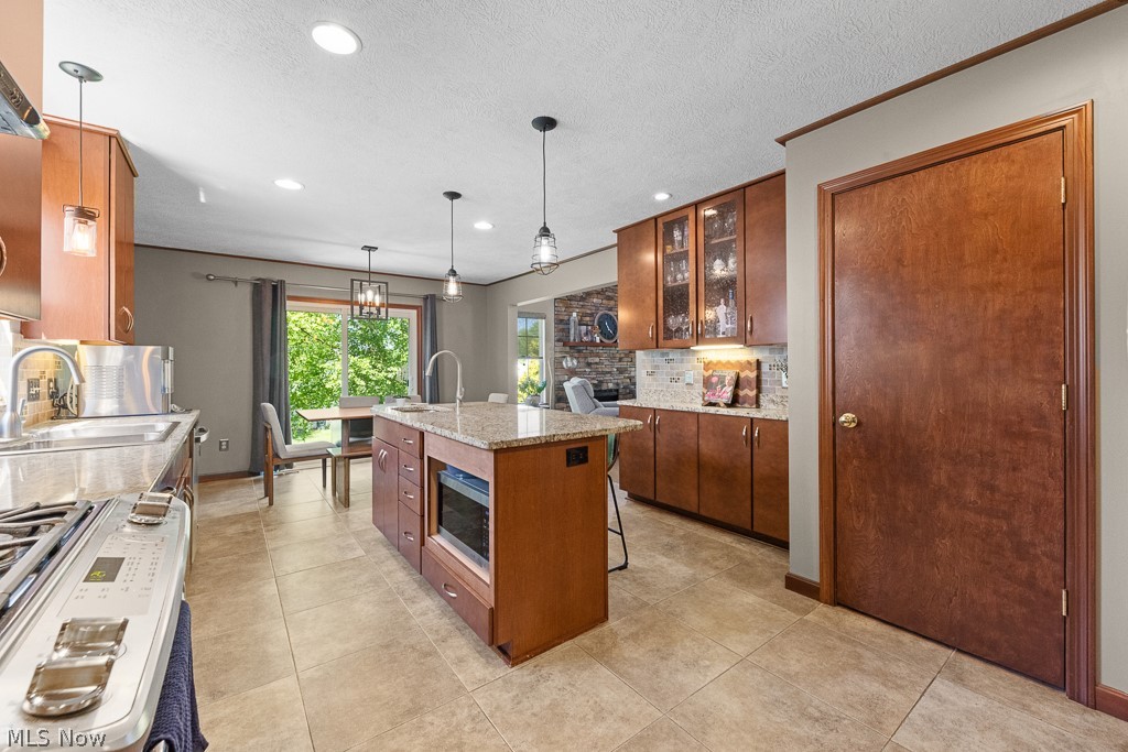 1021 Ledgestone Drive Wadsworth OH 44281