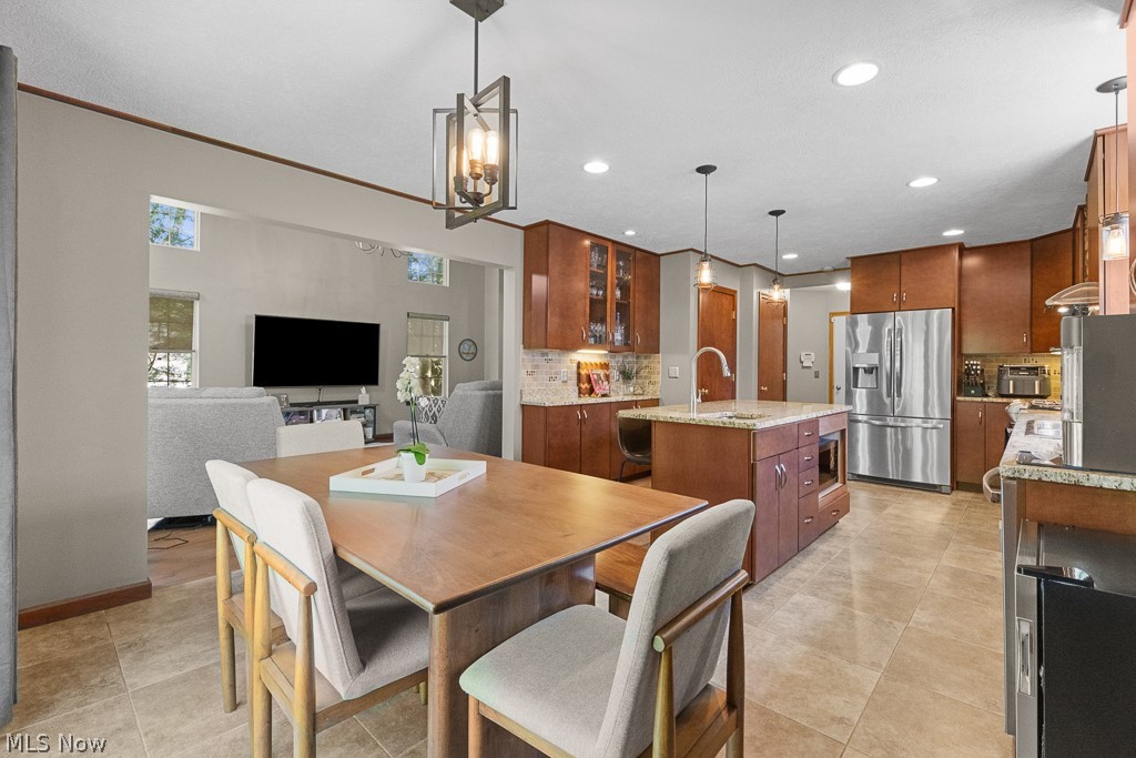 1021 Ledgestone Drive Wadsworth OH 44281
