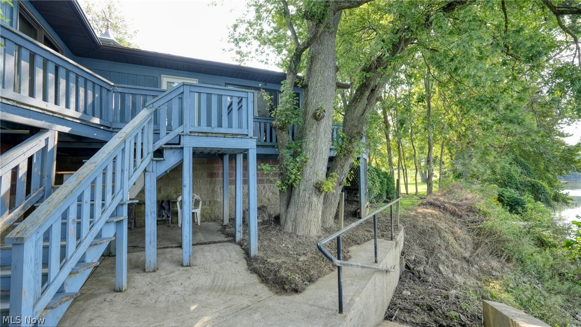 7707 Pioneer Drive Blue Rock OH 43720