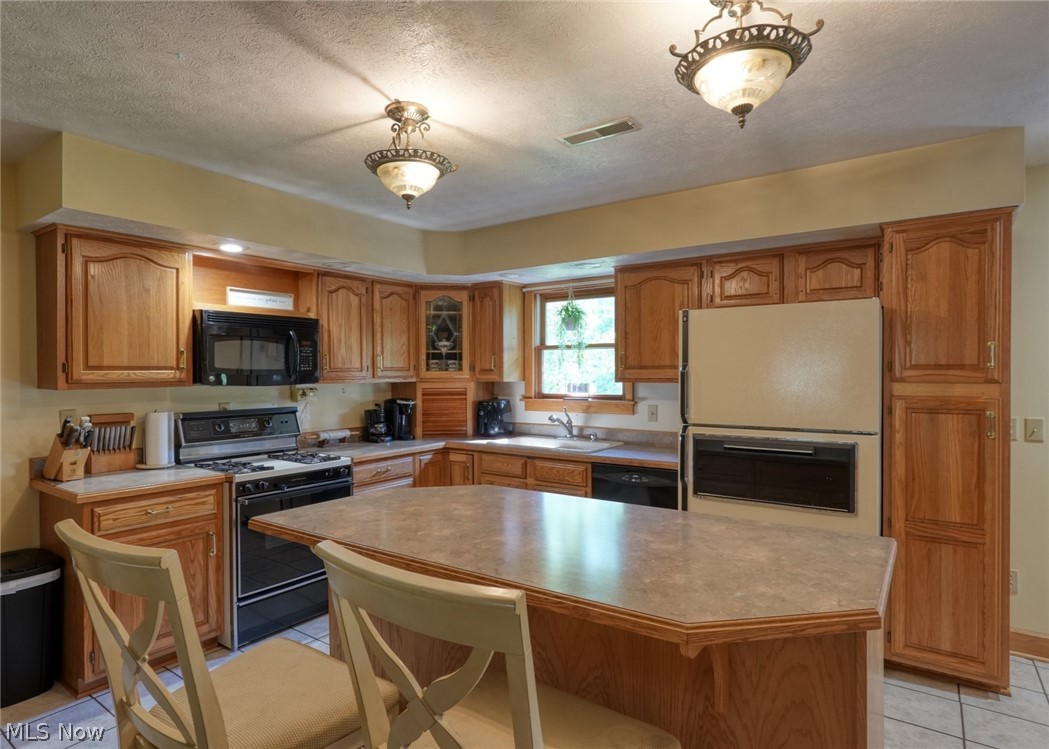 7707 Pioneer Drive Blue Rock OH 43720