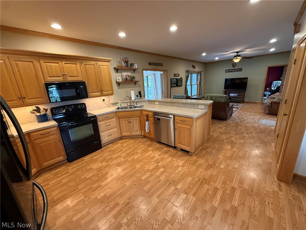 734 Pga Boulevard NE New Philadelphia OH 44663