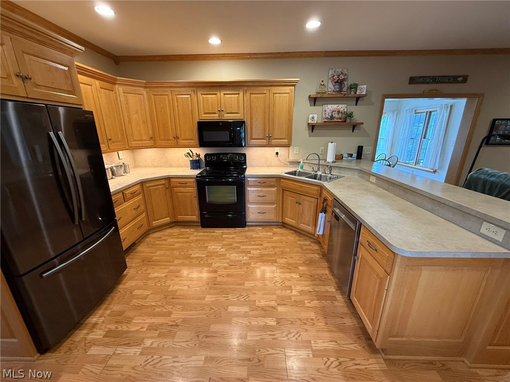 734 Pga Boulevard NE New Philadelphia OH 44663