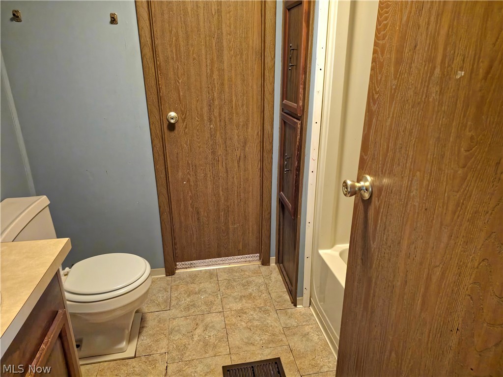 12338 Honeylocust Lane Garrettsville OH 44231