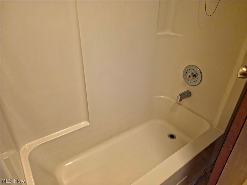 12338 Honeylocust Lane Garrettsville OH 44231