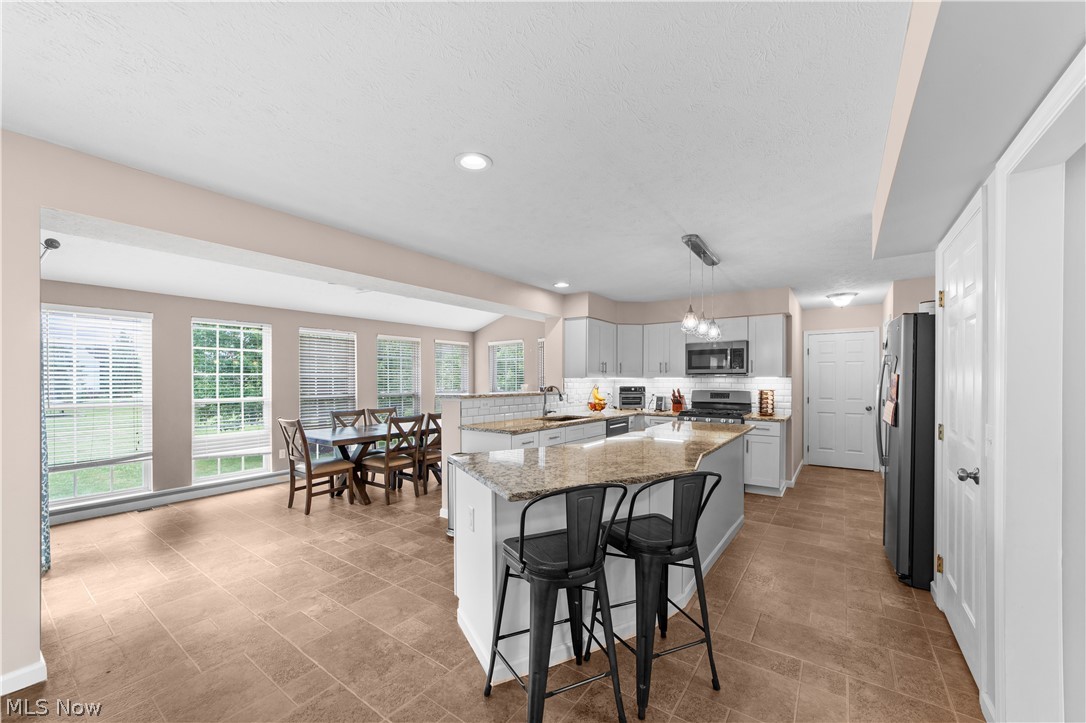 4712 Churchill Drive Avon OH 44011