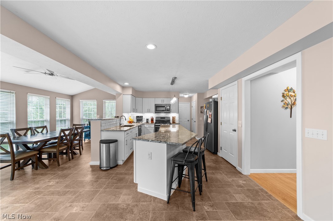 4712 Churchill Drive Avon OH 44011