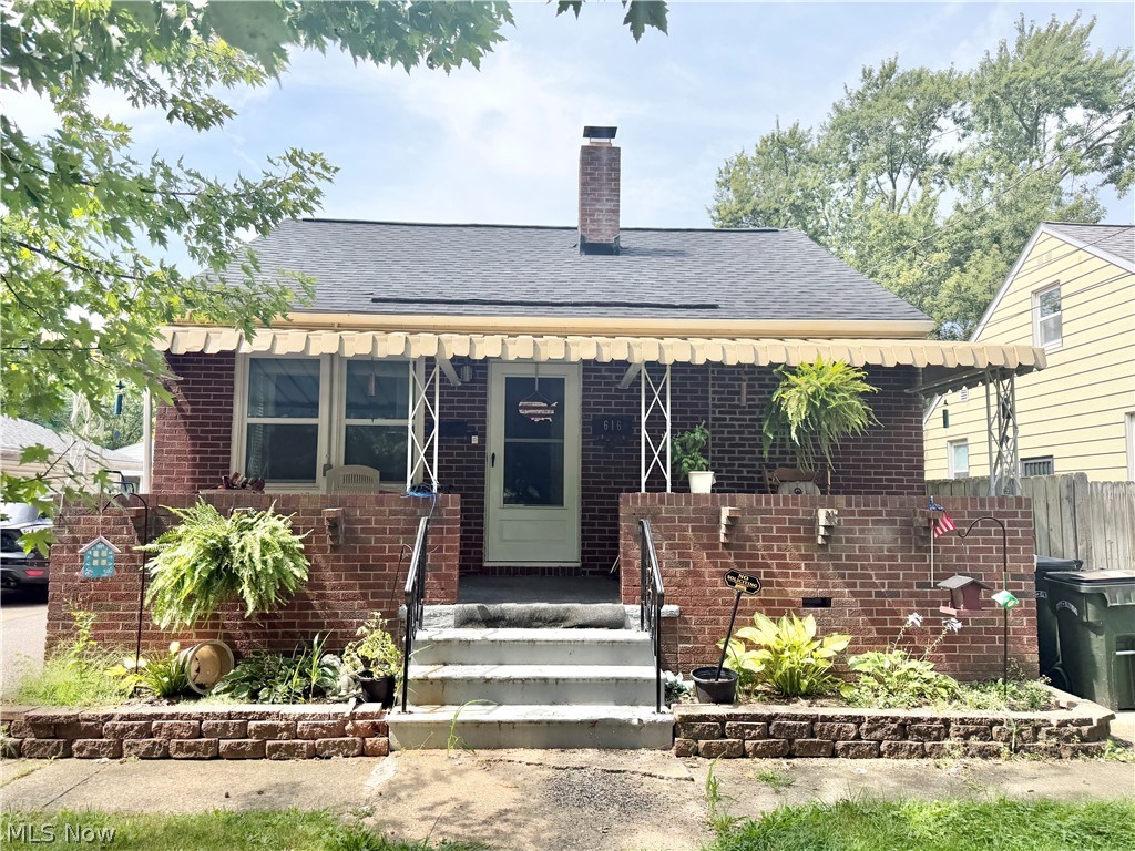616 Garfield Avenue Elyria OH 44035