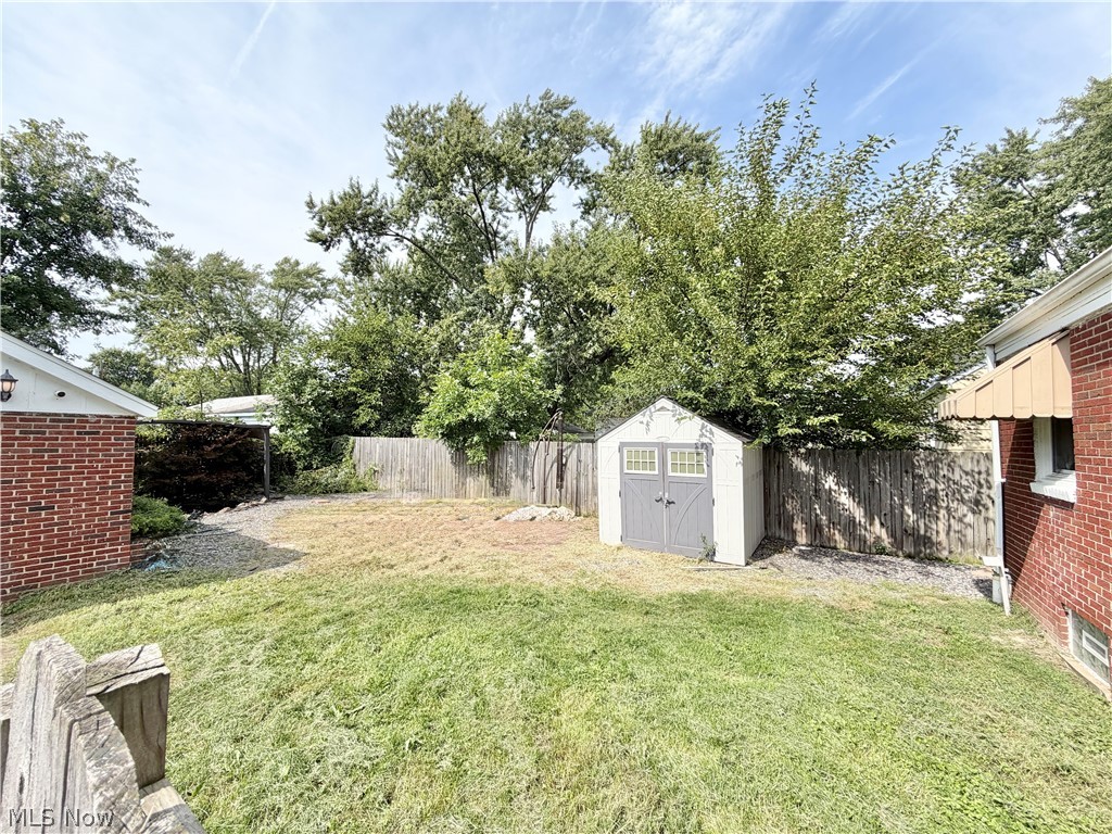 616 Garfield Avenue Elyria OH 44035