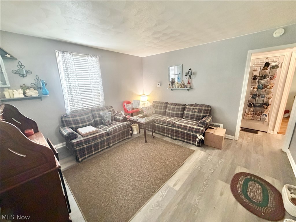 616 Garfield Avenue Elyria OH 44035