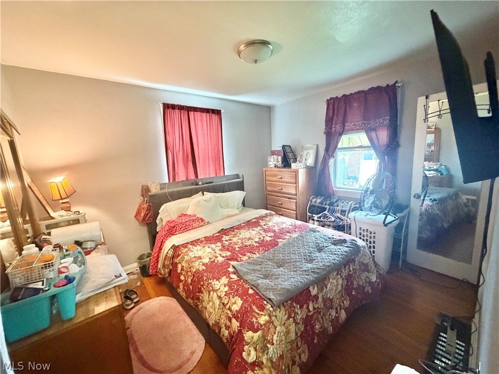 616 Garfield Avenue Elyria OH 44035