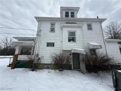 2849 Mcguffey Road Youngstown OH 44505
