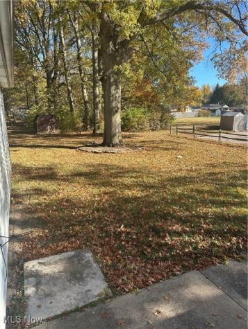 2143 Eaton Drive Avon OH 44011