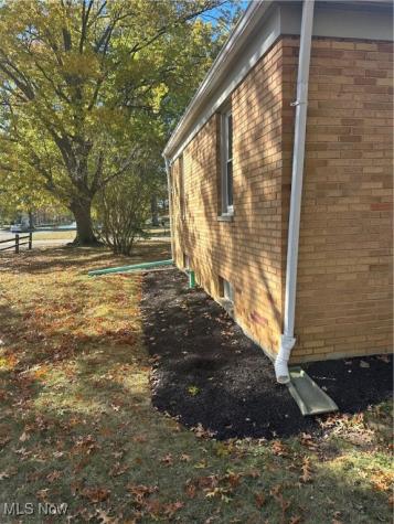 2143 Eaton Drive Avon OH 44011