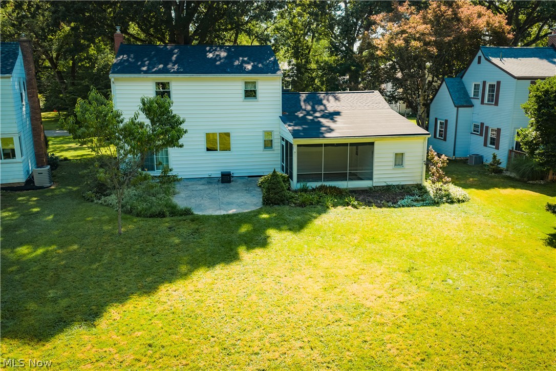 5 Lee Drive Poland OH 44514