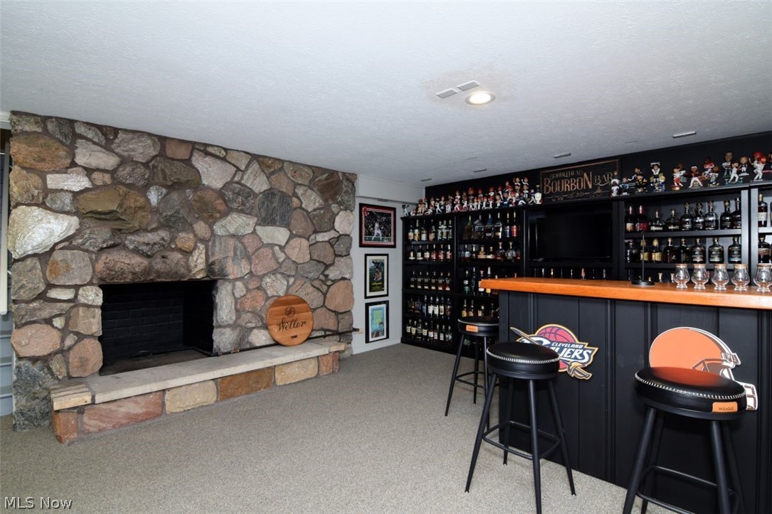 4240 Som Center Road Moreland Hills OH 44022