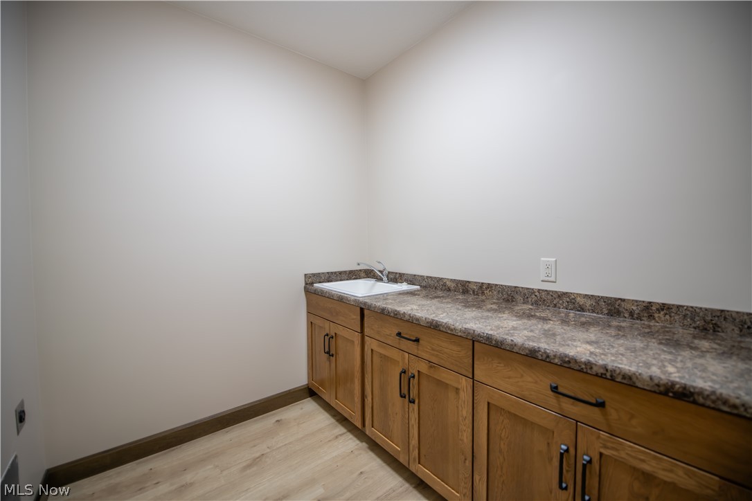 453 Shane Avenue Waynesburg OH 44688