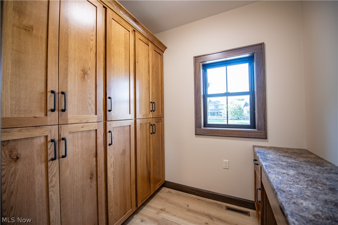 453 Shane Avenue Waynesburg OH 44688
