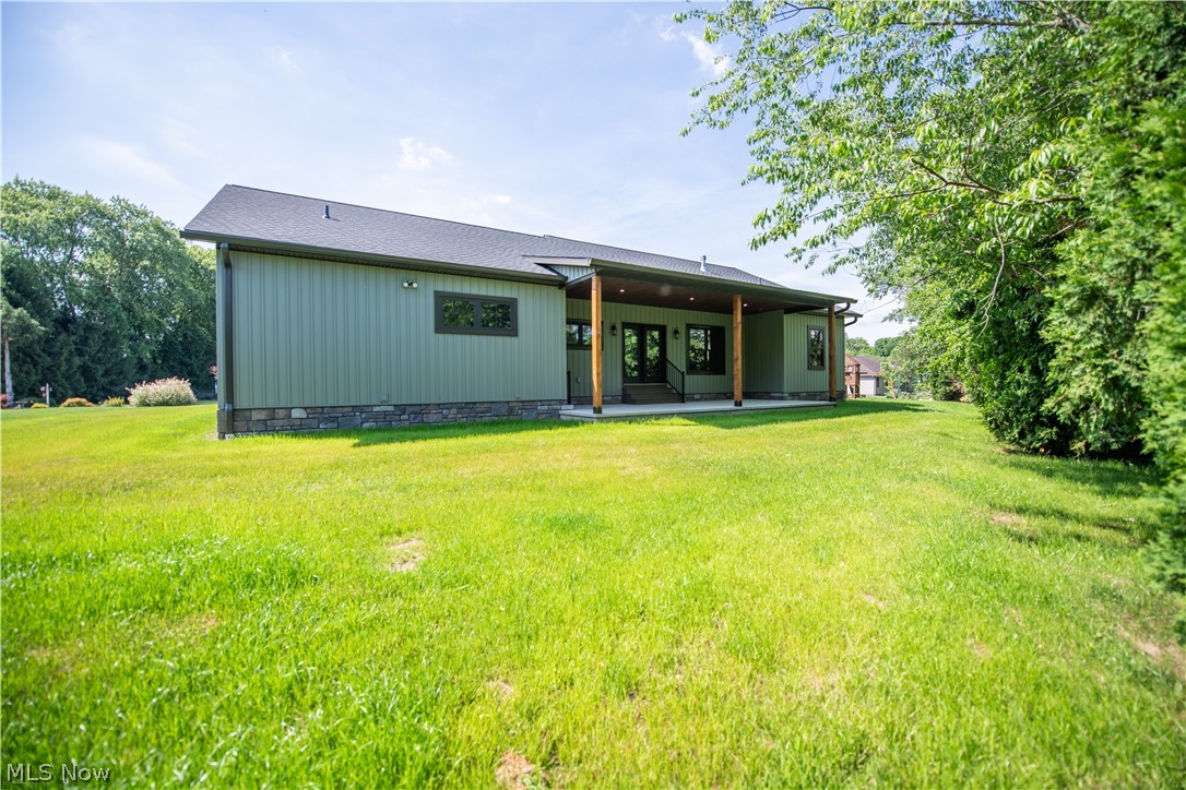 453 Shane Avenue Waynesburg OH 44688