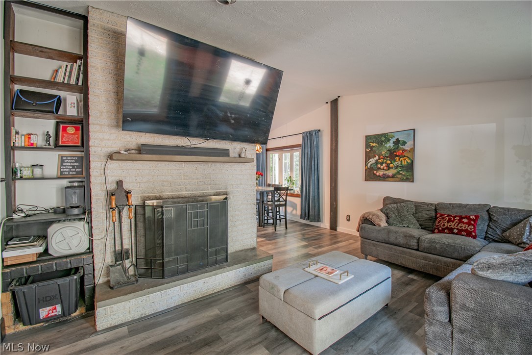 320 Hanna Drive Tallmadge OH 44278