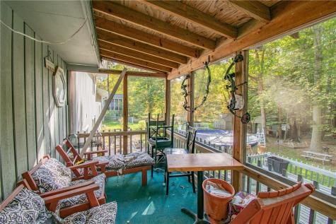 320 Hanna Drive Tallmadge OH 44278