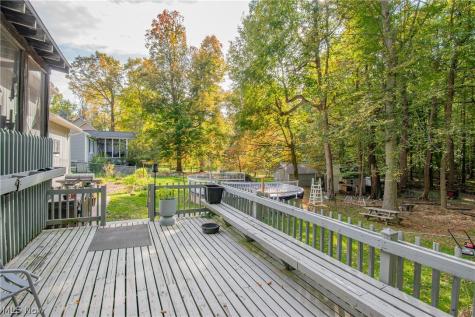 320 Hanna Drive Tallmadge OH 44278